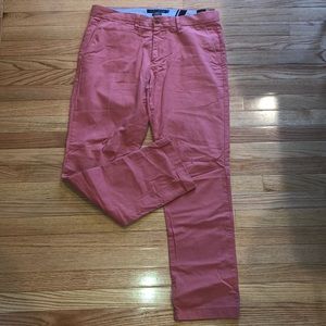 Men’s coral Tommy Hilfiger khakis 34/32